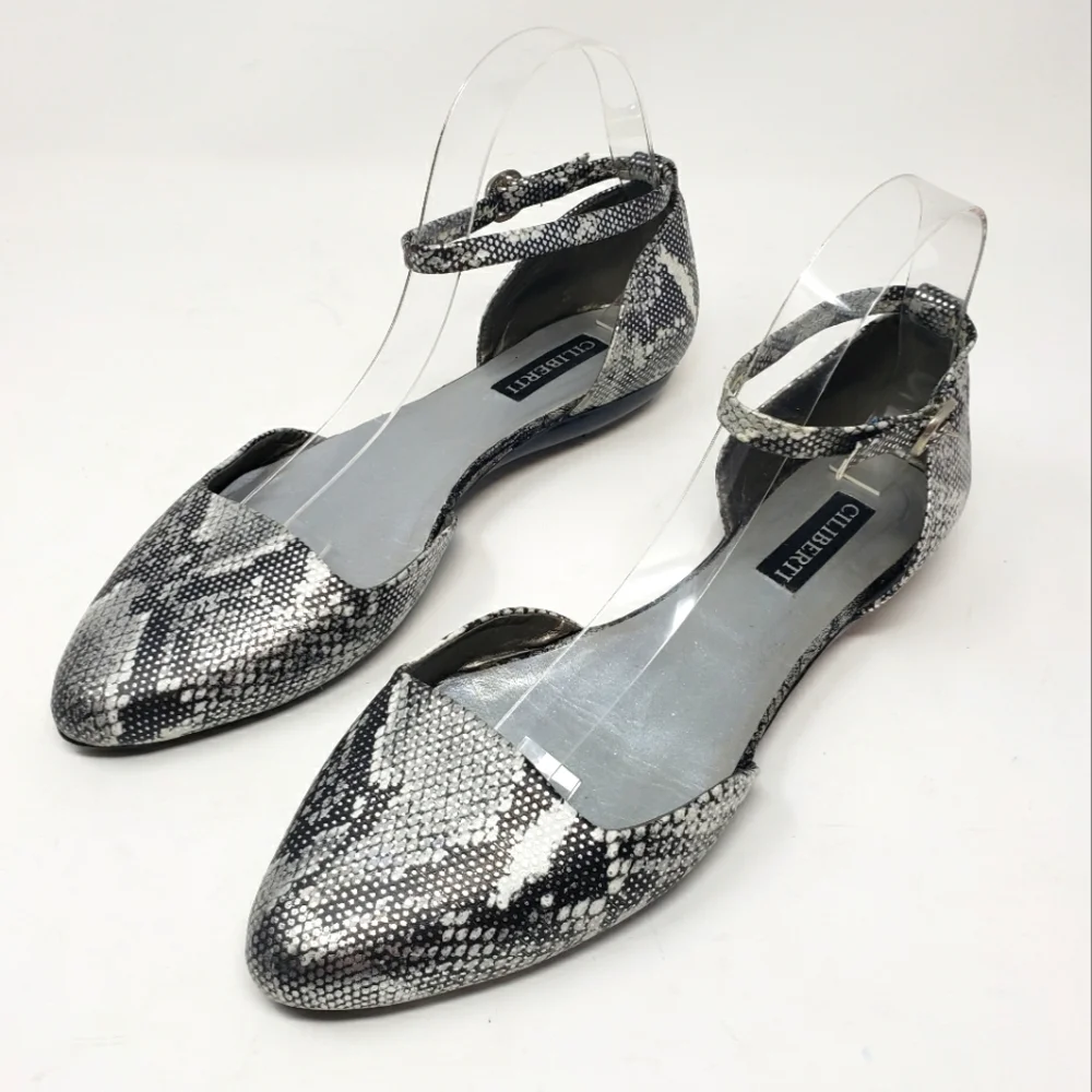 Ciliberti flats size
